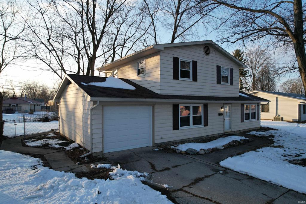 Photo of 7308 Clemson Drive, Fort Wayne, IN 46819 (MLS # 202604469)