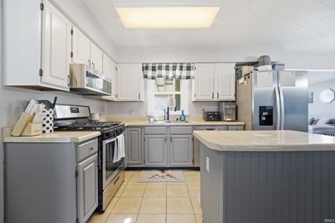 Tiny photo for 105 Doncaster Drive, Lafayette, IN 47909 (MLS # 202604210)