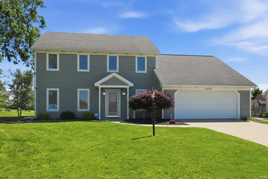 Photo of 10701 Trade Wind Court, Fort Wayne, IN 46825 (MLS # 202622998)
