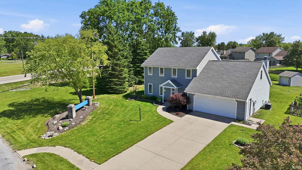 Photo of 10701 Trade Wind Court, Fort Wayne, IN 46825 (MLS # 202622998)