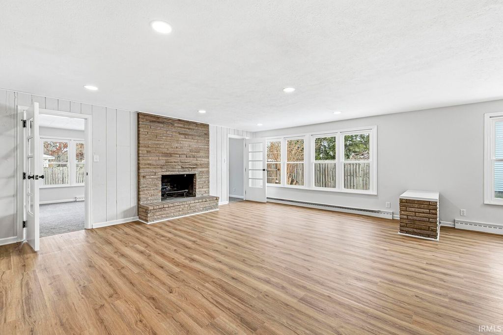 Photo of 23457 Greenleaf Boulevard, Elkhart, IN 46514 (MLS # 202603537)