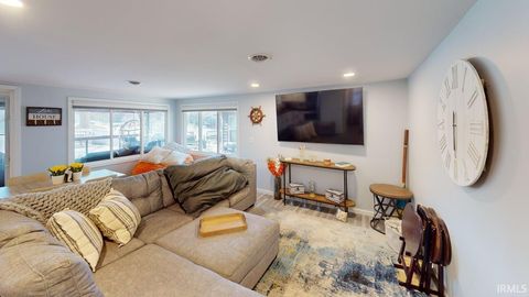 Tiny photo for 12386 W Crest Drive, Monticello, IN 47960 (MLS # 202604986)