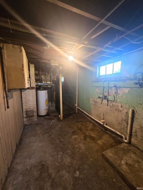 Tiny photo for 2119 Cozy Court, Fort Wayne, IN 46802 (MLS # 202622819)