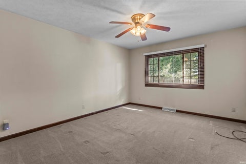 Tiny photo for 3411 Walton Way, Kokomo, IN 46902 (MLS # 202636824)