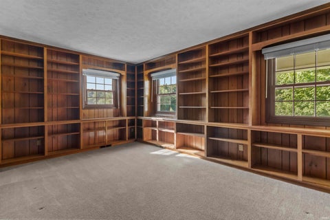 Tiny photo for 3411 Walton Way, Kokomo, IN 46902 (MLS # 202636824)