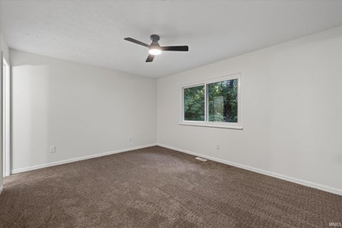Tiny photo for 3824 W woodmere Way, Bloomington, IN 47403 (MLS # 202635944)