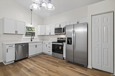 Tiny photo for 3824 W woodmere Way, Bloomington, IN 47403 (MLS # 202635944)