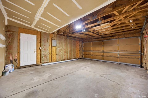 Tiny photo for 3824 W woodmere Way, Bloomington, IN 47403 (MLS # 202635944)
