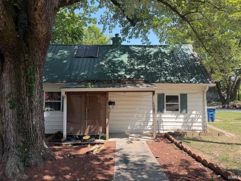 Tiny photo for 1328 F Street, Bedford, IN 47421 (MLS # 202638808)