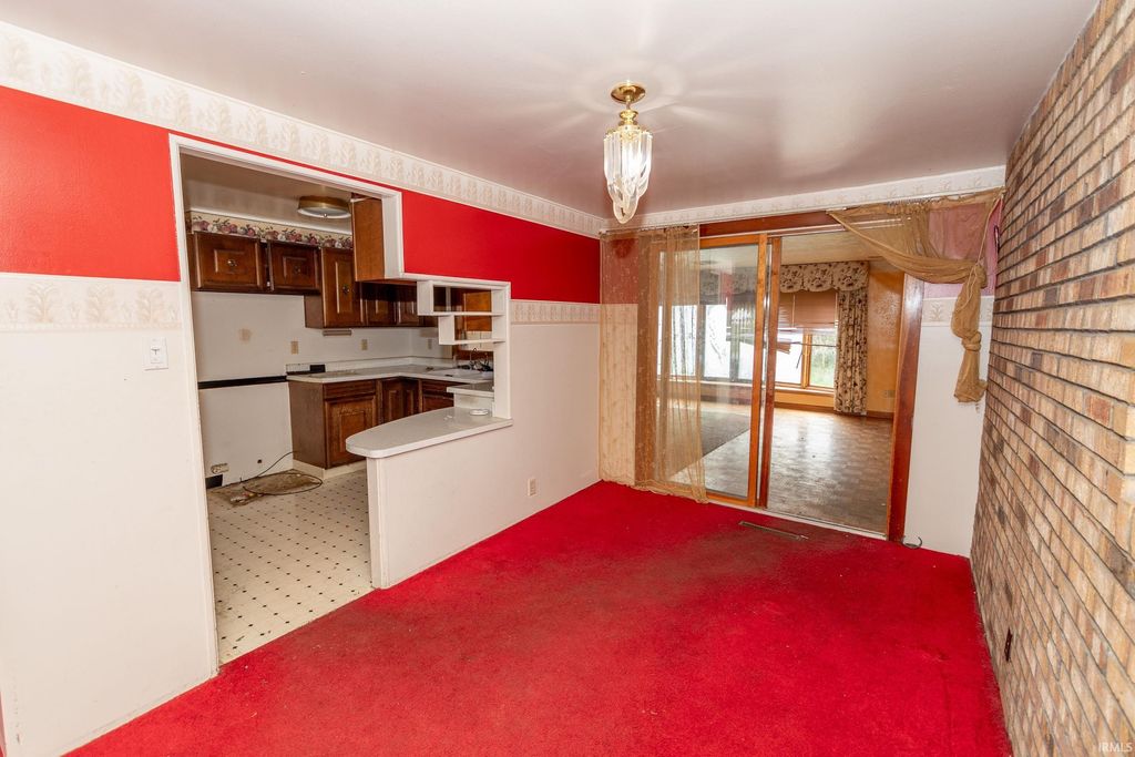 Photo of 1662 Greenwood Drive, South Bend, IN 46614 (MLS # 202612471)