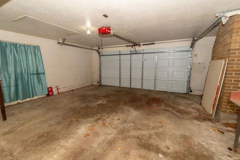 Tiny photo for 1662 Greenwood Drive, South Bend, IN 46614 (MLS # 202612471)
