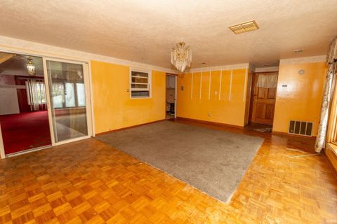 Tiny photo for 1662 Greenwood Drive, South Bend, IN 46614 (MLS # 202612471)