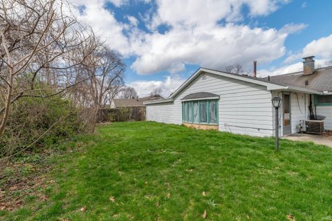 Tiny photo for 1662 Greenwood Drive, South Bend, IN 46614 (MLS # 202612471)