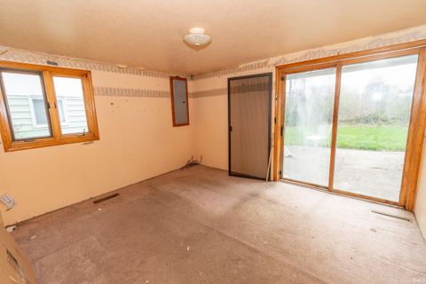 Tiny photo for 1662 Greenwood Drive, South Bend, IN 46614 (MLS # 202612471)
