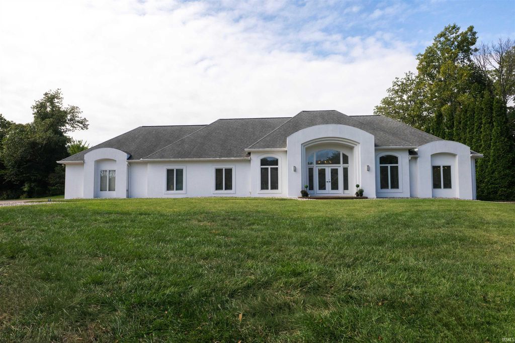 Photo of 7233 Stonebridge Road, Newburgh, IN 47630 (MLS # 202545599)