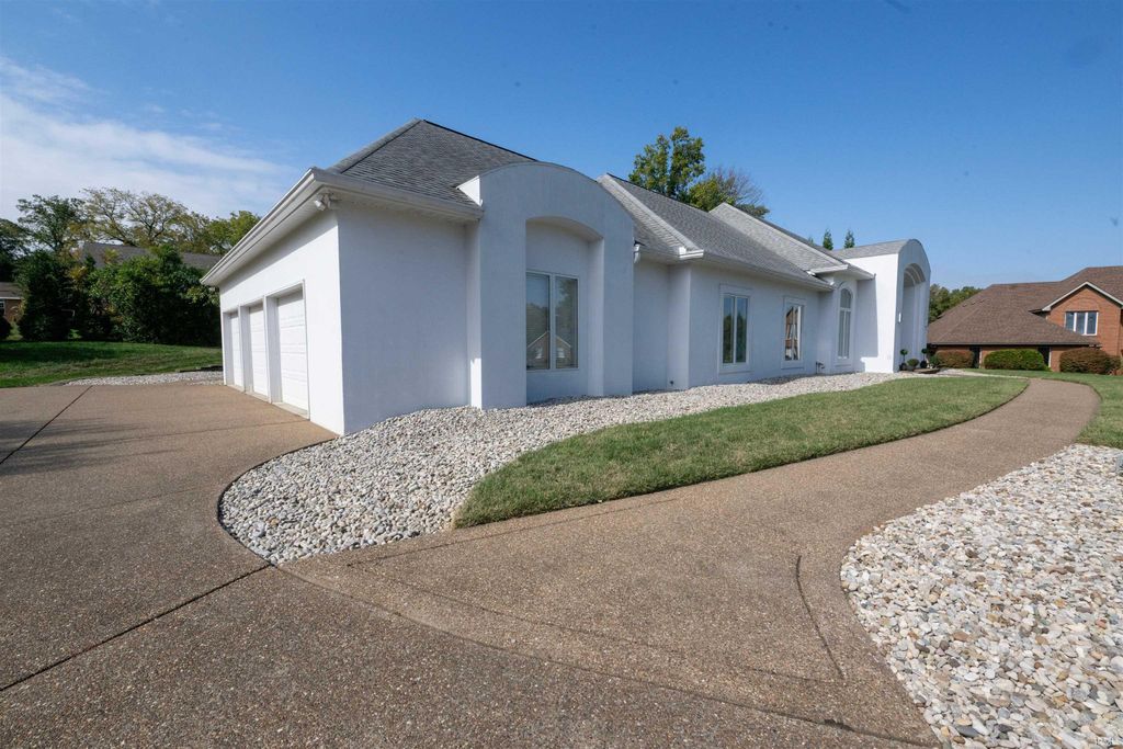 Photo of 7233 Stonebridge Road, Newburgh, IN 47630 (MLS # 202545599)