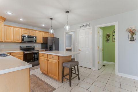 Tiny photo for 2646 Winfield Drive, Evansville, IN 47725 (MLS # 202604169)