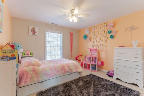 Tiny photo for 2646 Winfield Drive, Evansville, IN 47725 (MLS # 202604169)