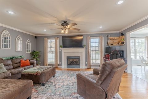 Tiny photo for 2646 Winfield Drive, Evansville, IN 47725 (MLS # 202604169)