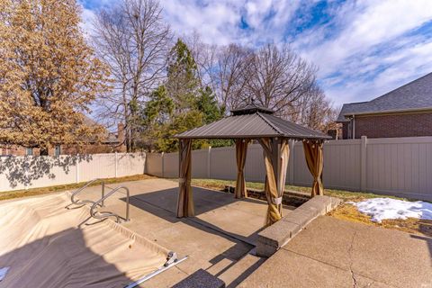 Tiny photo for 2646 Winfield Drive, Evansville, IN 47725 (MLS # 202604169)