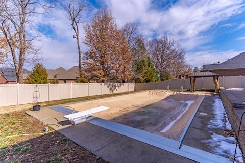 Tiny photo for 2646 Winfield Drive, Evansville, IN 47725 (MLS # 202604169)