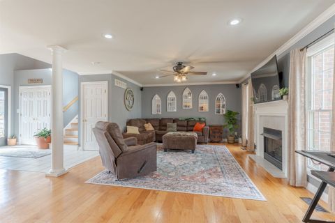 Tiny photo for 2646 Winfield Drive, Evansville, IN 47725 (MLS # 202604169)