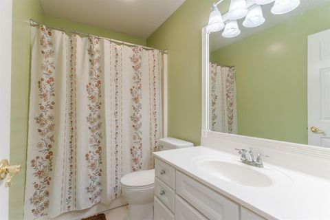 Tiny photo for 2646 Winfield Drive, Evansville, IN 47725 (MLS # 202604169)