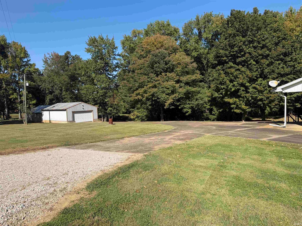 Photo of 5920 Tracy Dallas Lane, Mount Vernon, IN 47620 (MLS # 202641854)