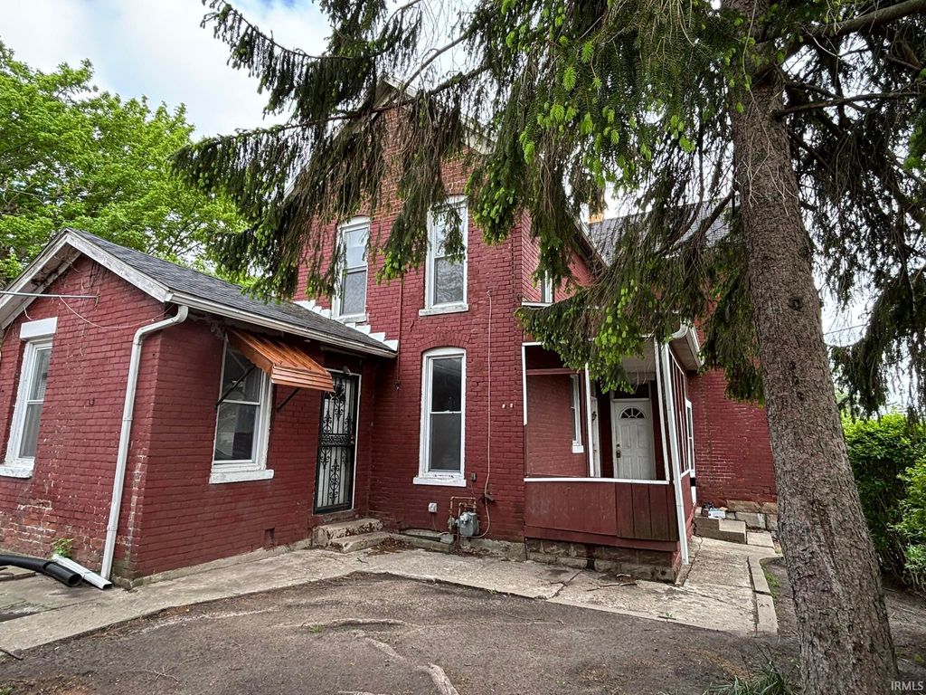 Photo of 713 Harmar Street, Fort Wayne, IN 46803 (MLS # 202617046)