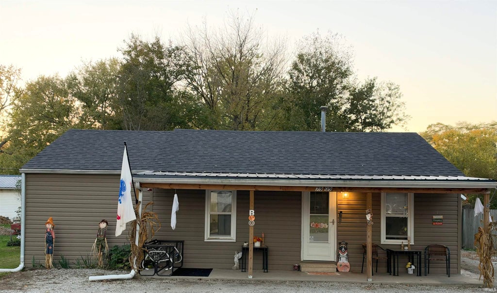 Photo of 7909 S Tennessee Street, Daleville, IN 47334 (MLS # 202644122)