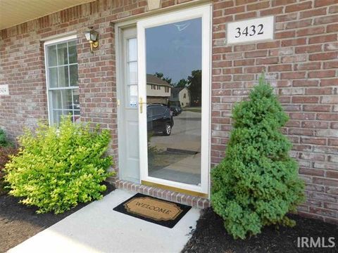 Photo of 3432 S Oaklawn Circle, Bloomington, IN 47401 (MLS # 202602698)