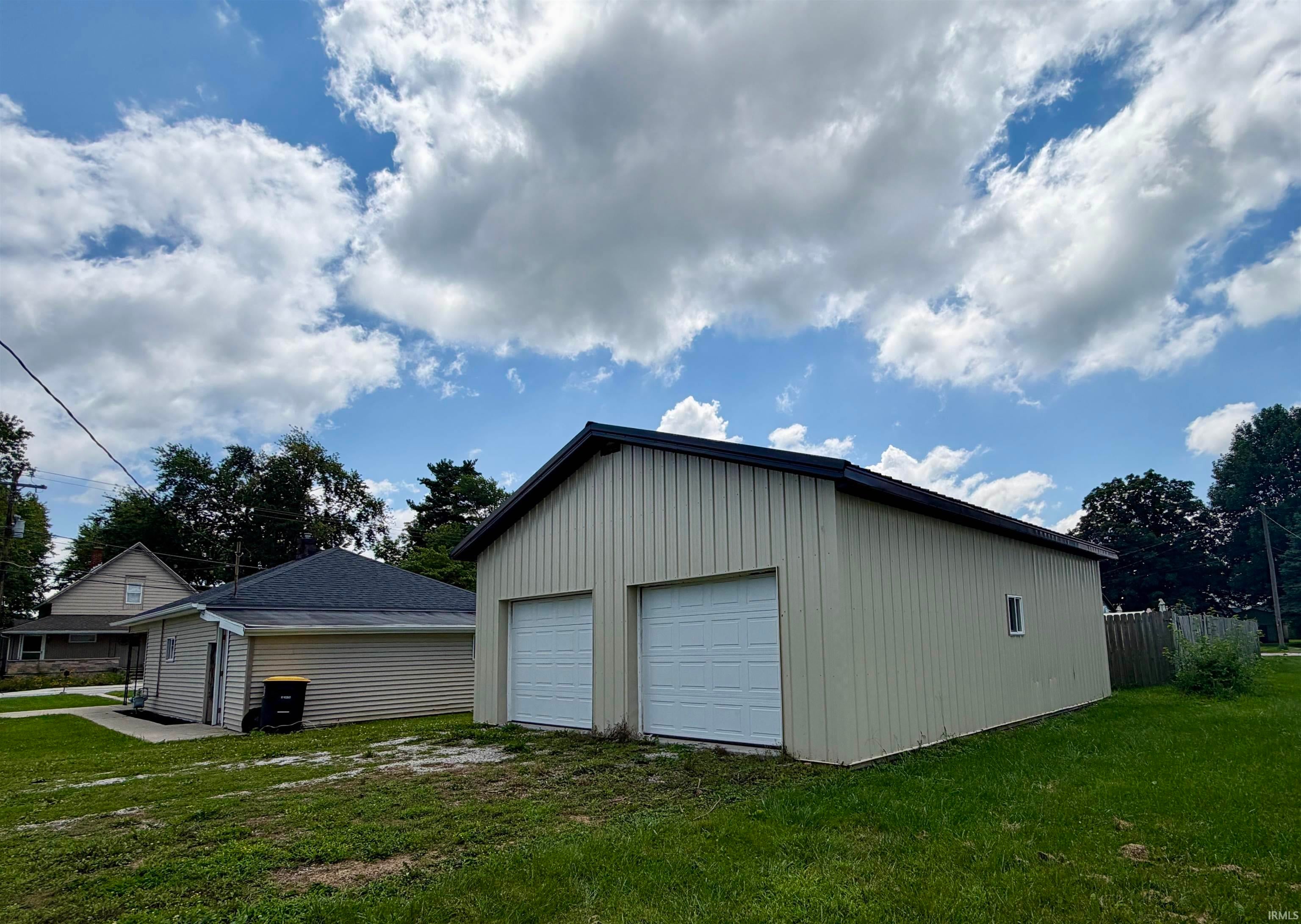 153 N East Street
