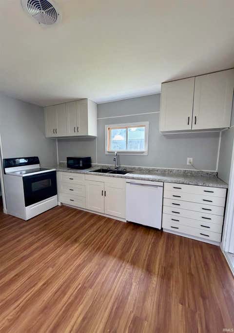Tiny photo for 153 N East Street, Rossville, IN 46065 (MLS # 202631490)