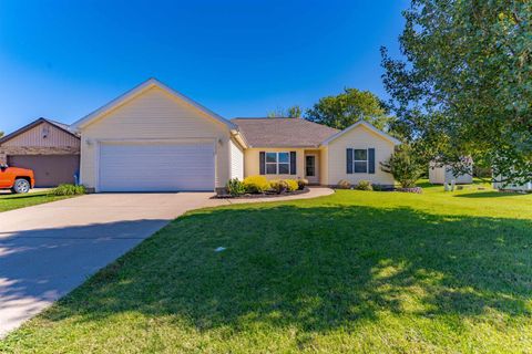 Photo of 9339 Trotter Circle, Evansville, IN 47725 (MLS # 202540841)
