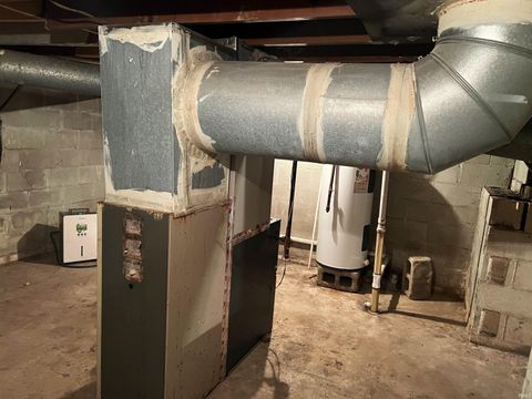 Tiny photo for 517 E Poplar Street, Kokomo, IN 46902 (MLS # 202547628)