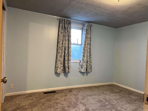 Tiny photo for 517 E Poplar Street, Kokomo, IN 46902 (MLS # 202547628)