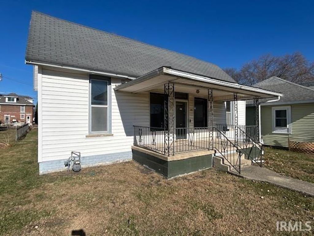 Photo of 64 E Washington Avenue, Peru, IN 46970 (MLS # 202549289)