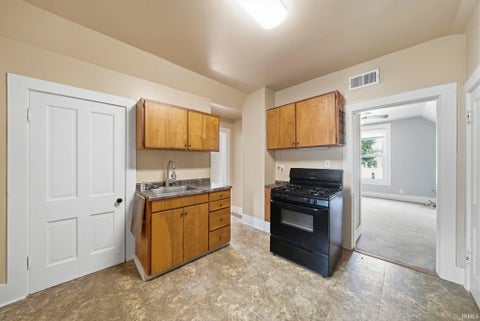 Tiny photo for 1103 Summit Street, New Haven, IN 46774 (MLS # 202636780)
