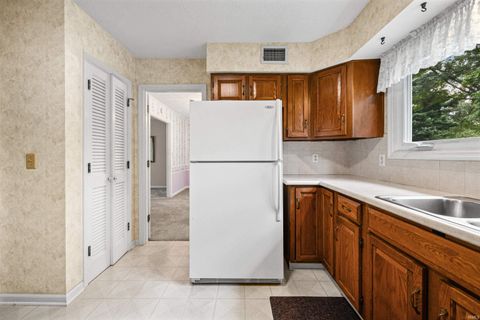 Tiny photo for 1111 WESTRIDGE Circle, Lafayette, IN 47905 (MLS # 202628283)