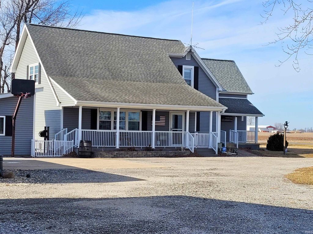 Photo of 5393 E County Road 400, Frankfort, IN 46041 (MLS # 202602882)
