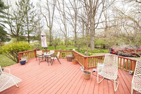 Tiny photo for 221 W Roselawn Drive, Logansport, IN 46947 (MLS # 202606652)