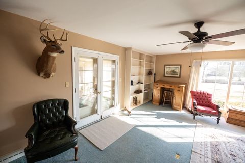 Tiny photo for 221 W Roselawn Drive, Logansport, IN 46947 (MLS # 202606652)