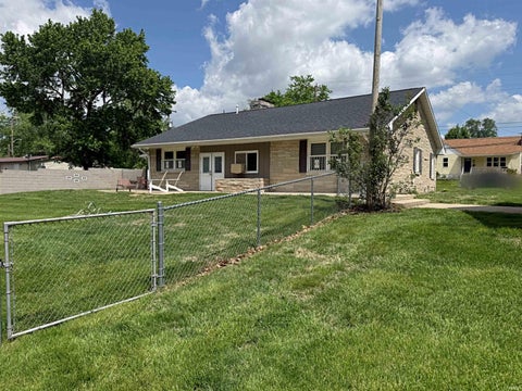 Tiny photo for 707 N Line Street, Loogootee, IN 47553 (MLS # 202615464)