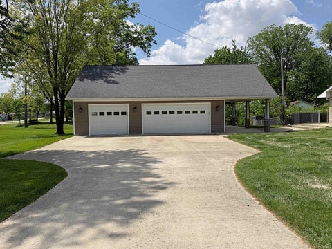Tiny photo for 707 N Line Street, Loogootee, IN 47553 (MLS # 202615464)