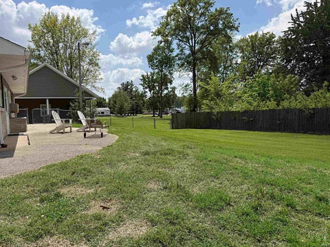 Tiny photo for 707 N Line Street, Loogootee, IN 47553 (MLS # 202615464)