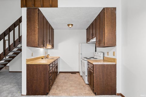 Tiny photo for 1019 Courtland Avenue, Lafayette, IN 47905 (MLS # 202638593)