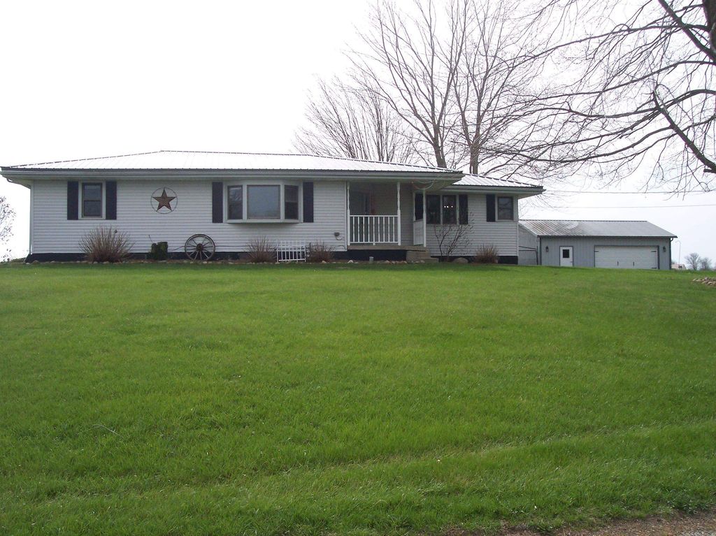 Photo of 6436 S Beaver Dam Road, Claypool, IN 46510 (MLS # 202611110)