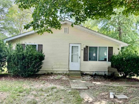 Photo of 800 Clark Street, Kokomo, IN 46901 (MLS # 202537267)