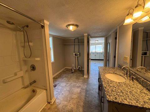 Tiny photo for 800 Clark Street, Kokomo, IN 46901 (MLS # 202537267)