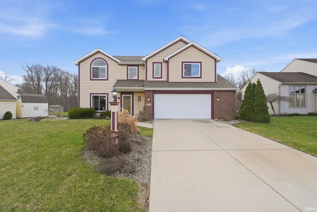Photo of 3025 Trappers Cove, Huntington, IN 46750 (MLS # 202609329)